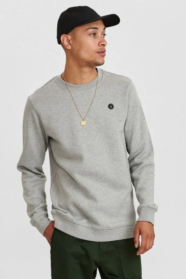 Mand Anerkjendt Akallen Organic Crew Neck - Noos - Light Grey Mel