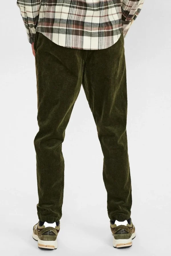 Mand Anerkjendt Akjames Corduroy Pants - Forest Night