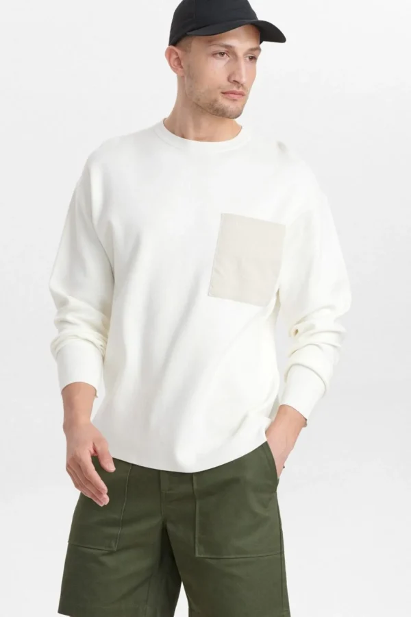 Mand Anerkjendt Akkarl Crew Neck Knit - Tofu