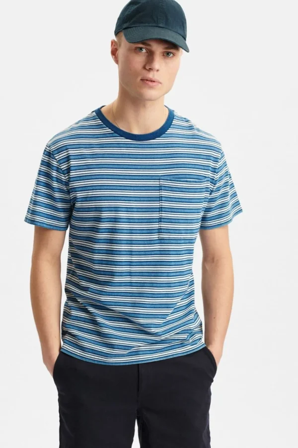 Mand Anerkjendt Akkikki Blue Stripe Tee - Cornet Blue