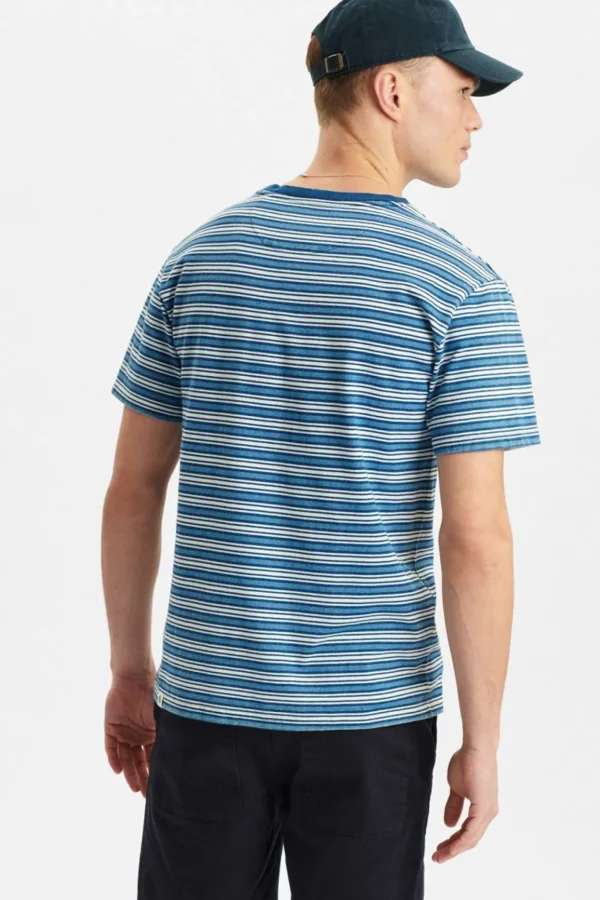 Mand Anerkjendt Akkikki Blue Stripe Tee - Cornet Blue