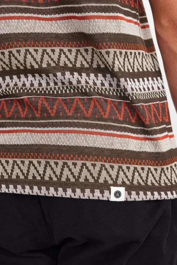 Mand Anerkjendt Akkikki Jacquard Tee - Cinnamon Stick