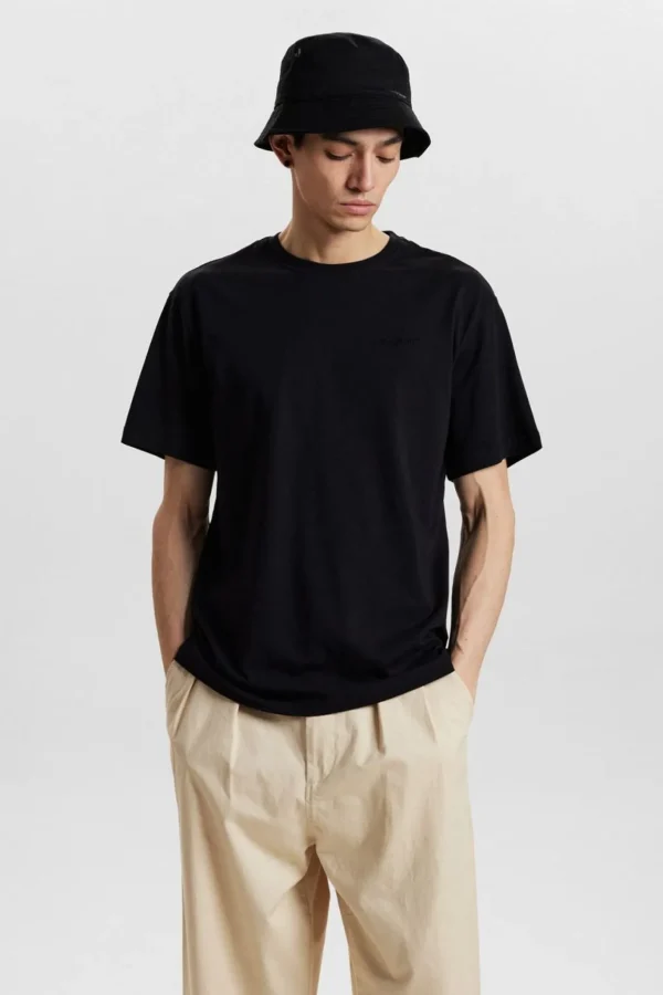 Mand Anerkjendt Akkikki S/S Logo Tee Noos - Caviar