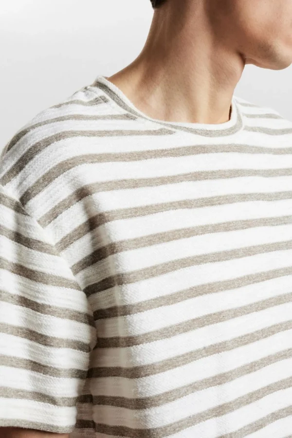 Mand Anerkjendt Akkikki S/S Structure Stripe - Olivine