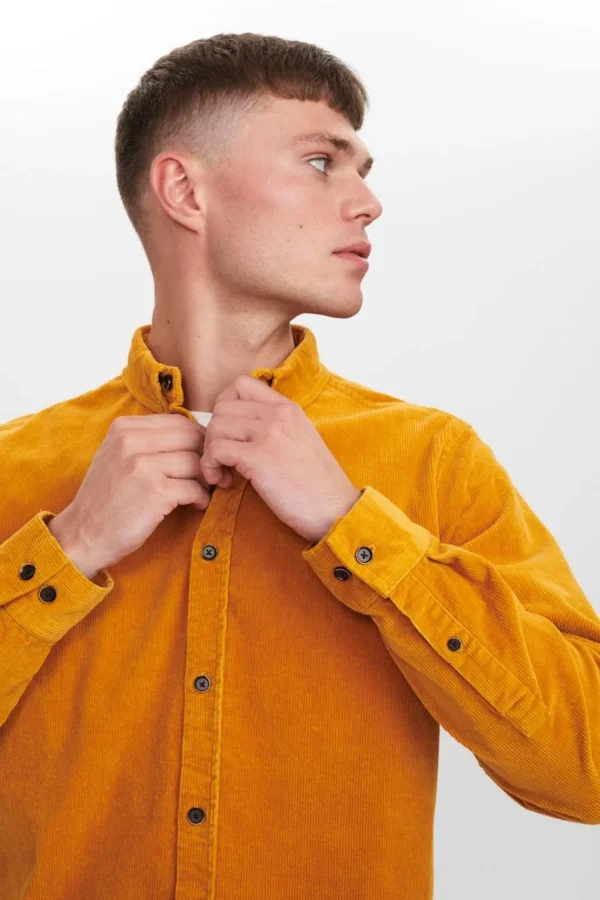 Mand Anerkjendt Akkonrad Cord Shirt - Sunflower