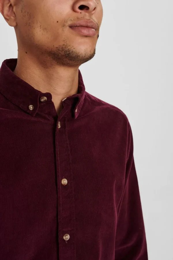 Mand Anerkjendt Akkonrad Corduroy Shirt - Vineyard Wine