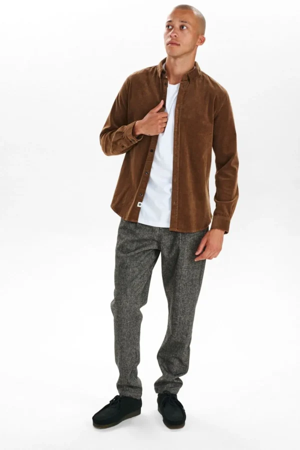 Mand Anerkjendt Akleif Corduroy Shirt - Cub