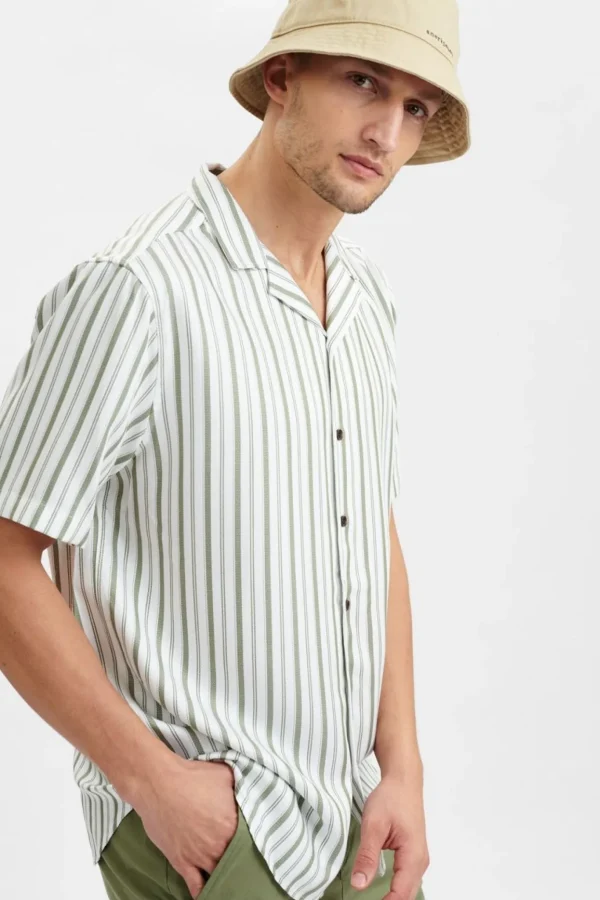 Mand Anerkjendt Akleo Ss Stripe Shirt - Olivine