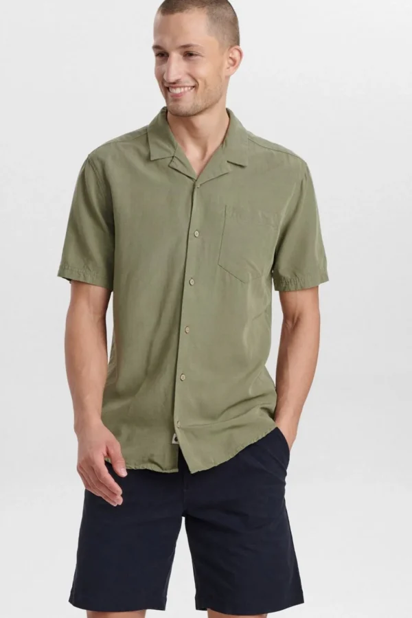 Mand Anerkjendt Akleo Tencel Mix Ss Shirt - Olivine