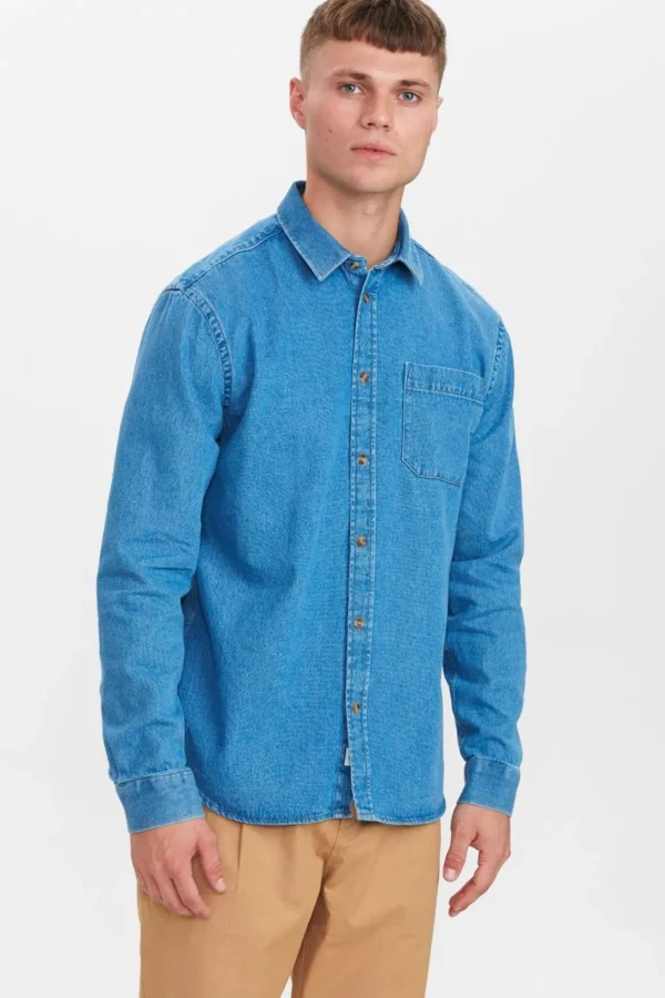 Mand Anerkjendt Aklouis Denim Shirt - Medium Blue Denim