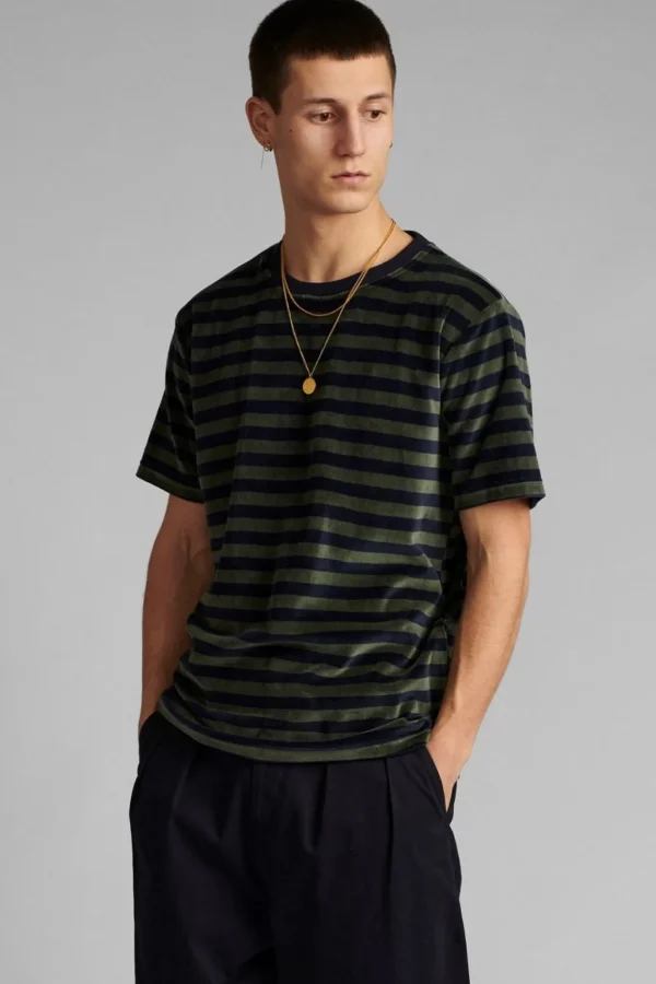 Mand Anerkjendt Akrod Y/D Stripe Velvet T Shirt - Sky Captain