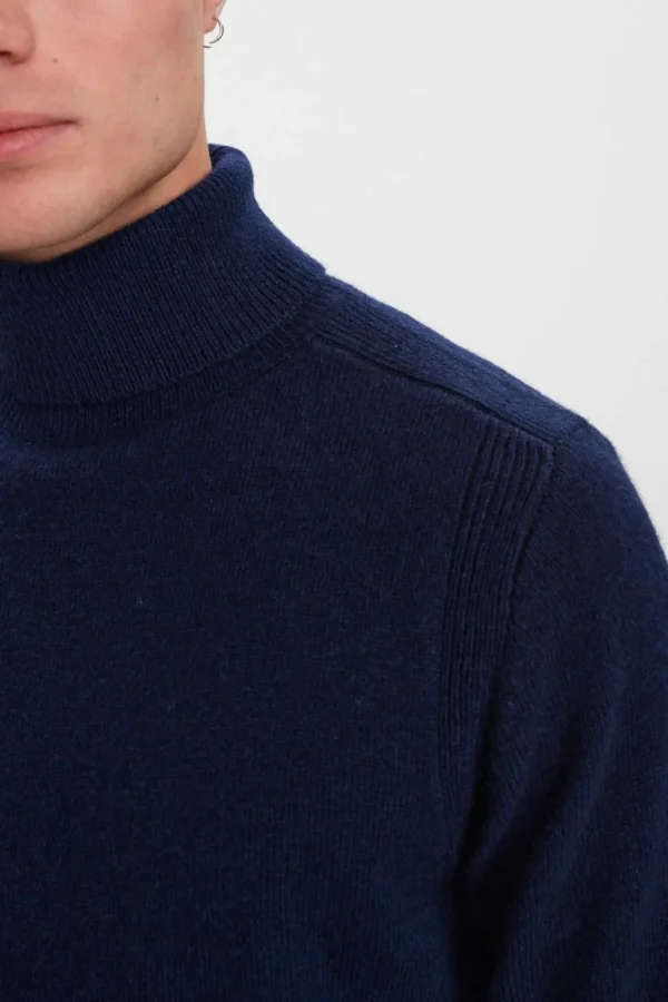 Mand Anerkjendt Aksimon Lambswool Roll Neck Knit - Sky Captain